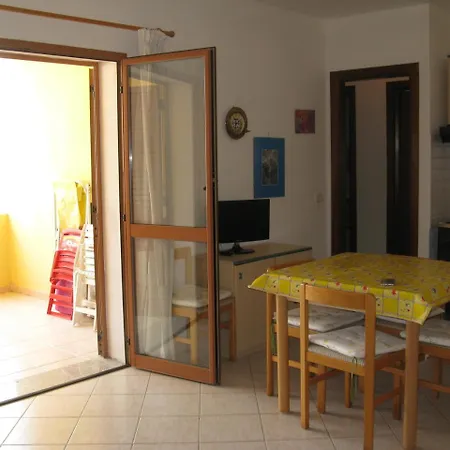 Case Del Borgo Isola Rossa (Sassari)